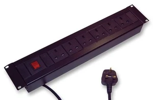 PRO ELEC - 6 Voudige Switched PDU - Afbeelding 1 van 1