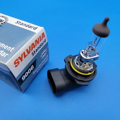 Sylvania 9006 Basic Halogen Standard 12.8v 55w Bulb - Single Bulb - Image 1 of 4