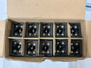 Lámpara rectangular HANYOUNG NUX CR-40D0R / CR40D0R nueva - Imagen 1 de 9