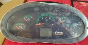 ORIGINAL CASE CONTRUCTIONS PARTS MAXIMA SPEEDOMETER 48054703 NA 124102 12VDC - Picture 1 of 8