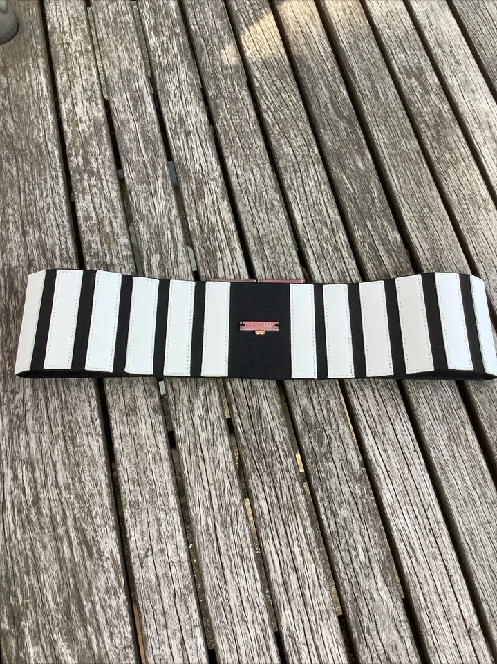 Cinturón de cuero elástico Sportmax Pepsi M hecho en Italia vintage años 80 negro blanco Foto 1 de 4