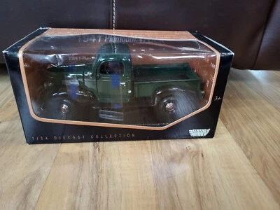 2003 Motor Max 1:24 Scale Diecast 1941 Plymouth Pickup - Image 1 of 3