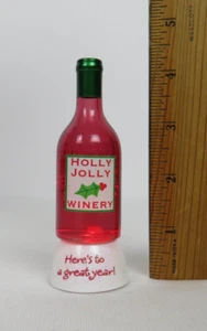 HOLLY JOLLY WINERY BELEUCHTETE WEIHNACHTEN WEINFLASCHE 4 1/8" HOCH GLITZER - Bild 1 von 10