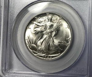 Medio dólar Walking Liberty 1946-S blanco brillante graduación profesional MS64 - Imagen 1 de 4