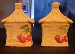 Vintage Royal Worcester Salz & Pfefferstreuer Set Made In Portugal - Bild 1 von 7