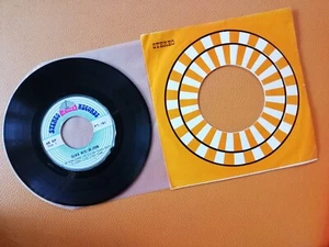 OLIVIA NEWTON-JOHN [ IF YOU LOVE ME ] 4 TRACKS VINTAGE 7" EP RECORDS THAILAND - Picture 1 of 2