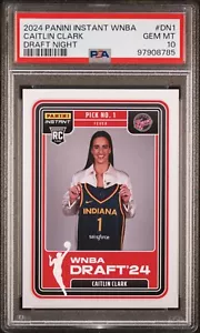 2024 Panini Instantáneo WNBA Draft Night #1 Caitlin Clark Novato RC/45316 PSA 10 - Imagen 1 de 14