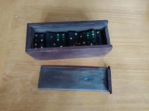 Vintage hochwertige Hartplastik Farbdominos in Massivholzbox 27 Stück - Bild 1 von 19