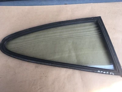 Porsche 911 Hinter Quarter Fensterglas SEKURIT (Rechts, Beifahrer Seite) # 5 Fl - Image 1 of 4