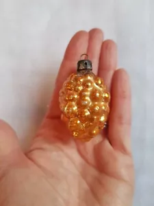 Vintage Christmas Tree Glass Figural Decoration Bauble Berry Antique - Picture 1 of 5