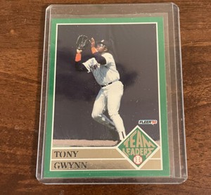 1992 Fleer Team Leaders Baseball Card #7 of 20 Tony Gwynn