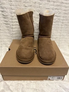 ugg boots Bailey bow 2. Size 7 - Picture 1 of 4