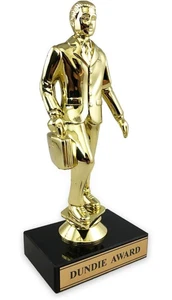 Trofeo Premio Dundie - Mercancía de Oficina - Memorabilia Dunder Mifflin Ins... - Imagen 1 de 1