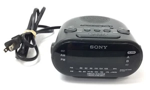 VTG Sony ICF-C318 Dream Machine AM/FM Clock Radio - Picture 1 of 5