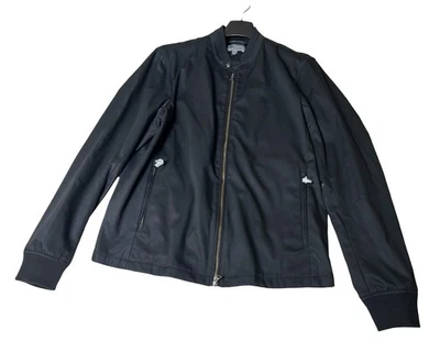 NUEVO CON ETIQUETAS Vince Bomber Moto Chaqueta Hombres Talla Grande Negra Bolsillos Delanteros Cremallera Puños Tejidos Foto 1 de 4
