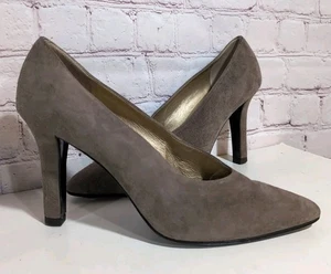 YVES SAINT LAURENT Clara TAUPE Suede Leather Heel Pump Women Size 9 - Picture 1 of 12
