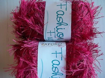 Oxford Fashion Fur eyelash yarn, Fuchsia, lot of 2 (65 yds each) - Image 1 of 2