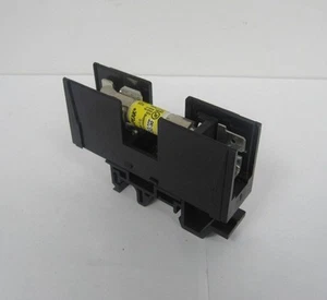 LITTELFUSE L600300C3PQ, LOW PEAK LP-CC-30 FUSE AND FUSE HOLDER - Picture 1 of 3