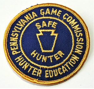 Pennsylvana Game Commission Safe Hunter Education Blue Patch New NOS 1970s - Bild 1 von 2