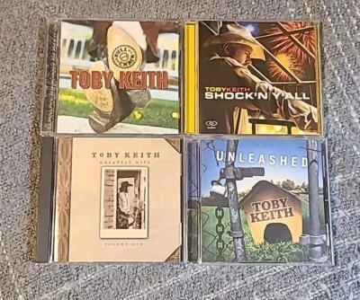 Toby Keith CD lot #2-pull my chain,shock'n y'all, unleashed,greatest hits vol 1 Foto 1 de 4