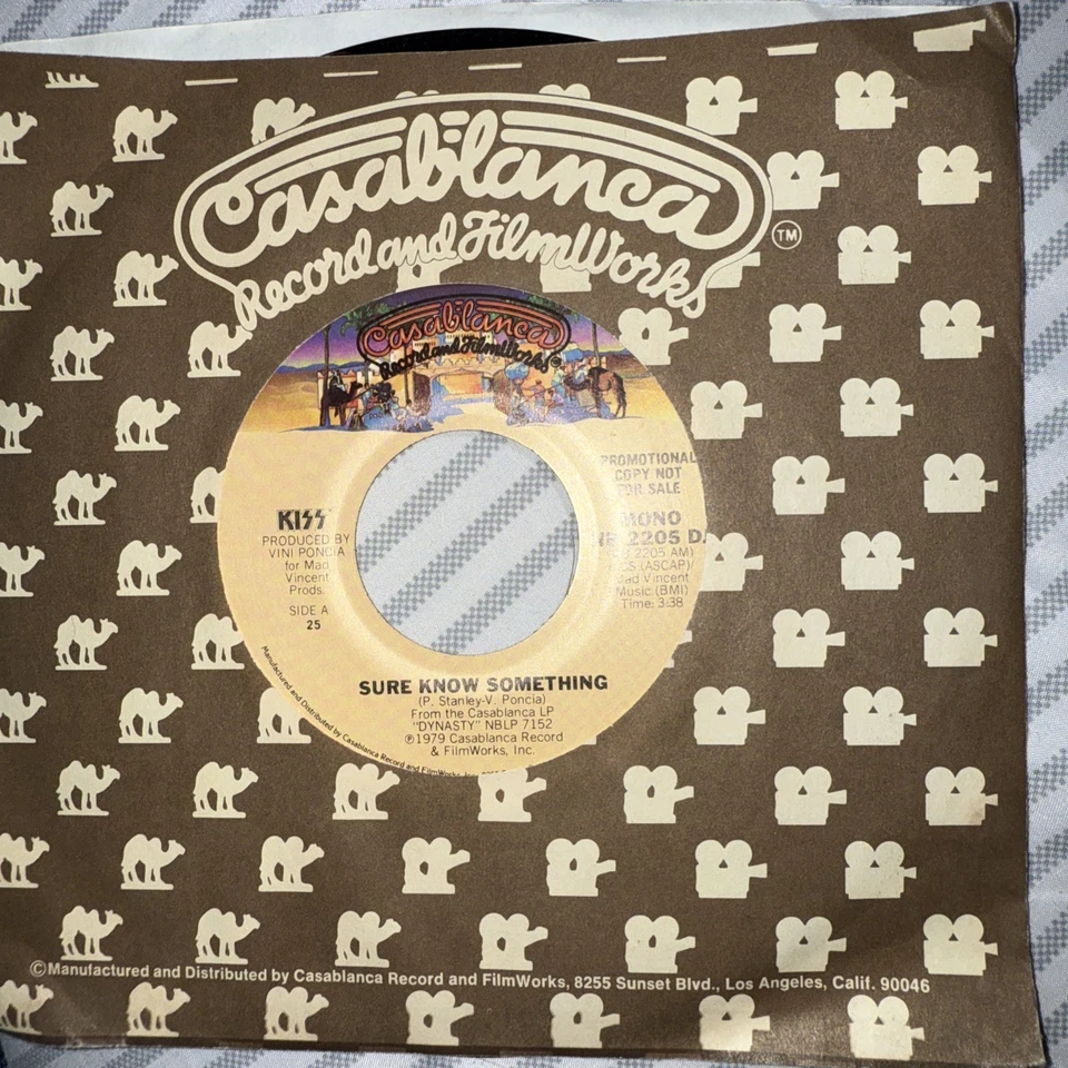 KISS: sure know something / Promo Stereo/mono CASABLANCA 7" Single 45 RPM - Image 1 of 4