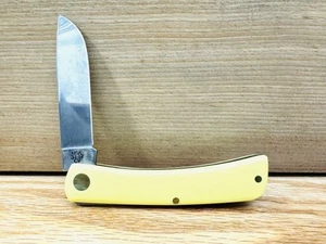 CASE XX MADE IN USA 2008 PREMIUM YELLOW SODBUSTER KNIFE 3137 SS NICE (16697) - Picture 1 of 9
