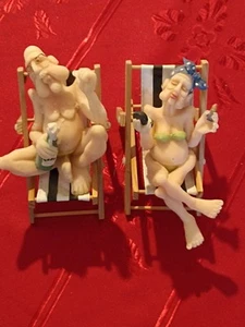 Oma und Opa im Liegestuhl Sonnenstuhl Deko Figuren - Bild 1 von 3