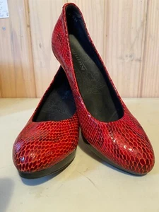 π KUMFS RED Comfortable Leather Pumps 36.5 cm / AU 6.5 Heels - Picture 1 of 16
