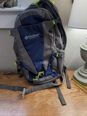 Outdoor Products Back Pack 13L.  Small. Abt 19" x 13" x 5" Dirt On 1 Green Strap - Image 1 of 4