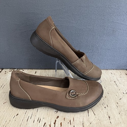 Scarpe mocassini Clarks da donna taglia 7 5 Carleigh Lulin in pelle nabuk tortora