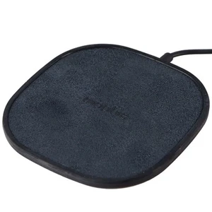Mophie 10W Wireless Charging Pad for QI Devices like iPhone 11 & Airpods - Black - Picture 1 of 3