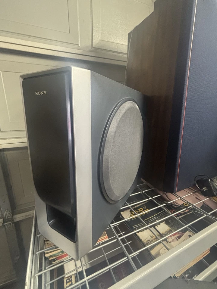 Subwoofer Sony modelo SS-WS53 entretenimiento en el hogar nunca usado como nuevo Foto 1 de 4