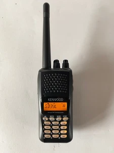 Kenwood TH-K40E Amateur 430MHz UHF Handheld Transceiver Boxed with Manuals - #87 - Picture 1 of 14