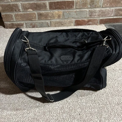 Bergan Black Pet Comfort Carrier com alça grande a 22 lb novo com etiquetas aprovado pela companhia aérea - Imagem 1 de 4