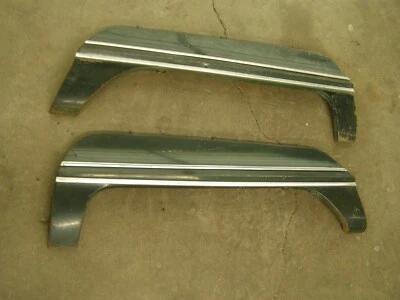 OEM 1966 1967 1968 Chrysler guardabarros faldones con molduras Newport? Verificar Foto 1 de 4