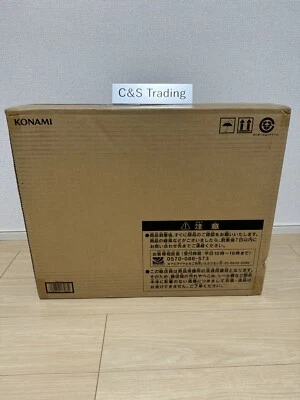 Yu-Gi-Oh! 25th Anniversary Ultimate Kaiba Blue-Eyes White Dragon Set W/Case - Image 1 of 4