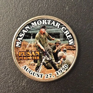 Colorierte Kennedy Half Dollar Koreakrieg Münze Masan Mörser Besatzung Pusan Perimeter - Bild 1 von 4