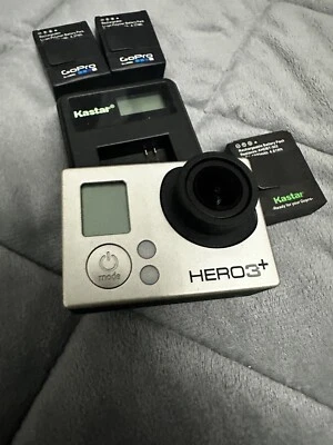 Cámara GoPro HERO3: Silver Edition - plateada Foto 1 de 4