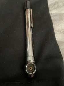 Manual Tyre Pressure Gauge For Car Or Pedal Cycle - Picture 1 of 4