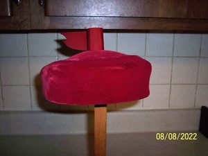 Vintage Ladies Red Velour Pillbox Style Hat 21 1/2" C Gage Brand Union Label - Picture 1 of 7