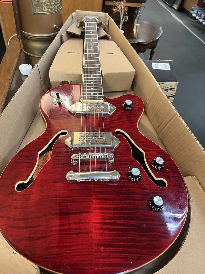 Guitarra Eléctrica Epiphone Wildkat Tapa Llama Roja - Edición Limitada Estudio WR Nueva!! Foto 1 de 4