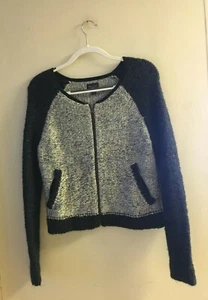 AMERICAN EAGLE OUTFITTERS SWEATER   ZIPPER IN FRONT   SIZE M   NWOT - Picture 1 of 2