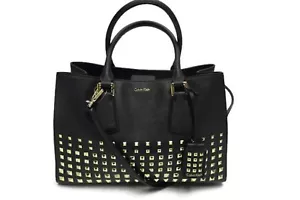 Bolso de viaje Calvin Klein embalsado de cuero, negro tachonado - Imagen 1 de 5