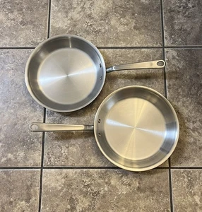Lote x2 utensilios de cocina hechos en marca sartén revestida de acero inoxidable de 10 pulgadas Italia / EE. UU. Hechos en - Imagen 1 de 16