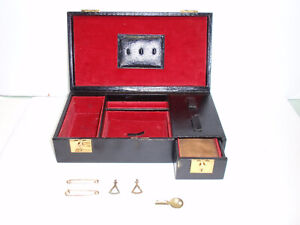 VINTAGE ASPREY LONDON BLACK LEATHER JEWELRY BOX / CASE - W KEYS & SWANK PINS