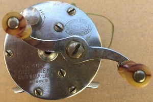 Vintage South Bend 400 Anti-Back-Lash Model D Casting Angelrolle   - Bild 1 von 3