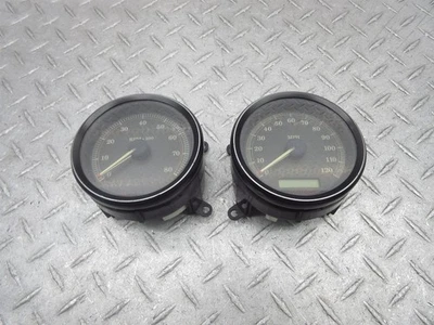 Harley Electra Glide 2005 FLHTCUI velocímetro velocímetro medidor grupo 53,3 k fabricante de equipos originales Foto 1 de 4