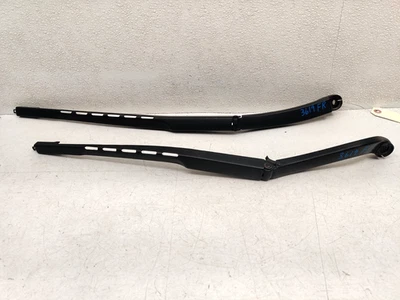 13-20 LINCOLN MKZ JUEGO BRAZO LIMPIAPARABRISAS DELANTERO DERECHO E IZQUIERDO PAR, LOTE ORIGINAL 3619 Foto 1 de 4