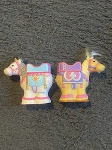 LOT 2 FISHER PRICE LITTLE PEOPLE Lil Kingdom DANCE TWIRL Castle HORSE PONY-Tiara - Picture 1 of 6