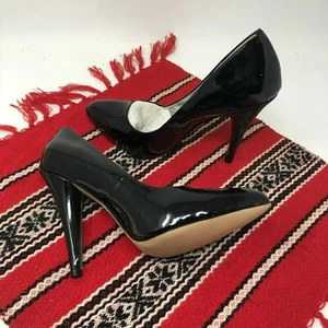 Zapatos de salón clásicos para mujer Charles by Charles David con punta de almendra negros 6,5 - Imagen 1 de 5